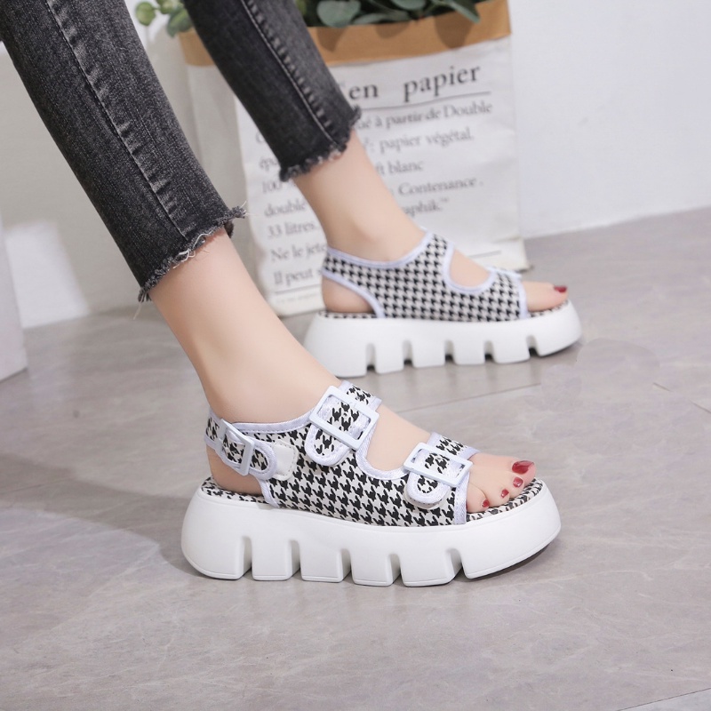 RYX - Poker Gresp Sandal Gesper Slip On Wanita Fashion Casual / Jalan Jalan - Ori Import