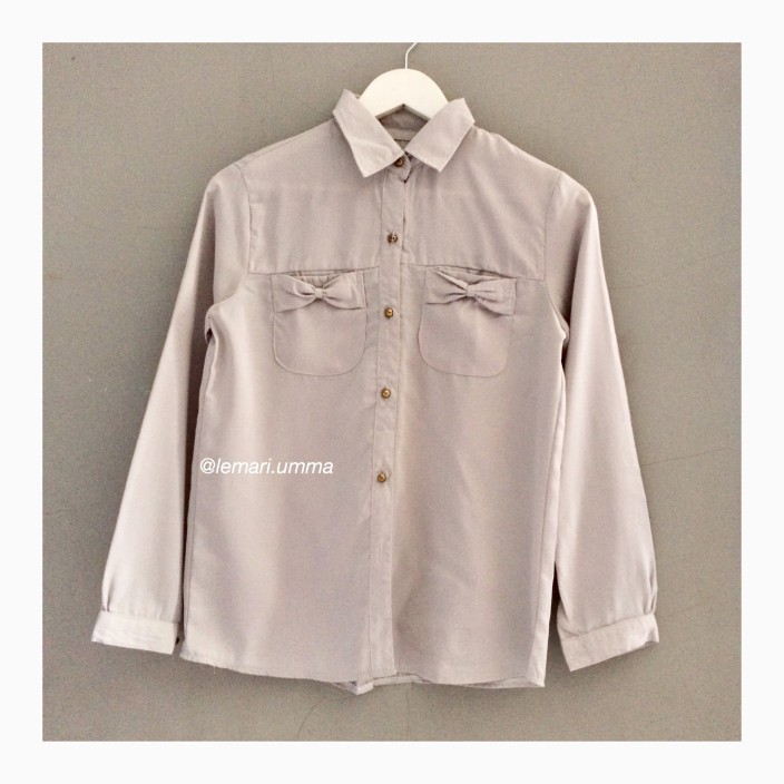 (preloved) Kemeja Atasan Wanita Abu-Abu