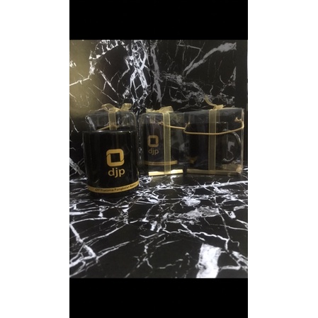 Souvenir gelas mug hitam + custom sablon + kemas mika
