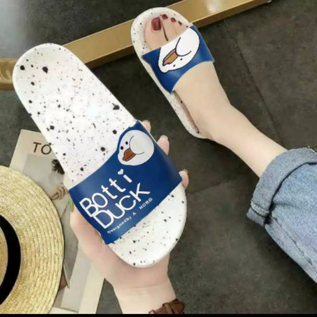 Sandal botti duck karet timbul sol putih