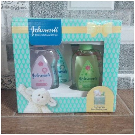 Johnson's Essentials Baby Gift Set Paket Kado Kelahiran Bayi