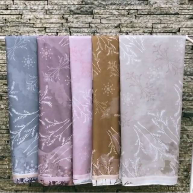 MAGALA SCARF BY HEAVENLIGHTS