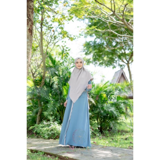 Nigoya Syari Orlin Set Airflow Blue - Gamis Syari Pesta Haji Umroh Swarovski Limited