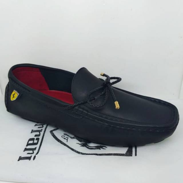 SEPATU PANSUS PREMIUM FERARRI dan Slip on kulit