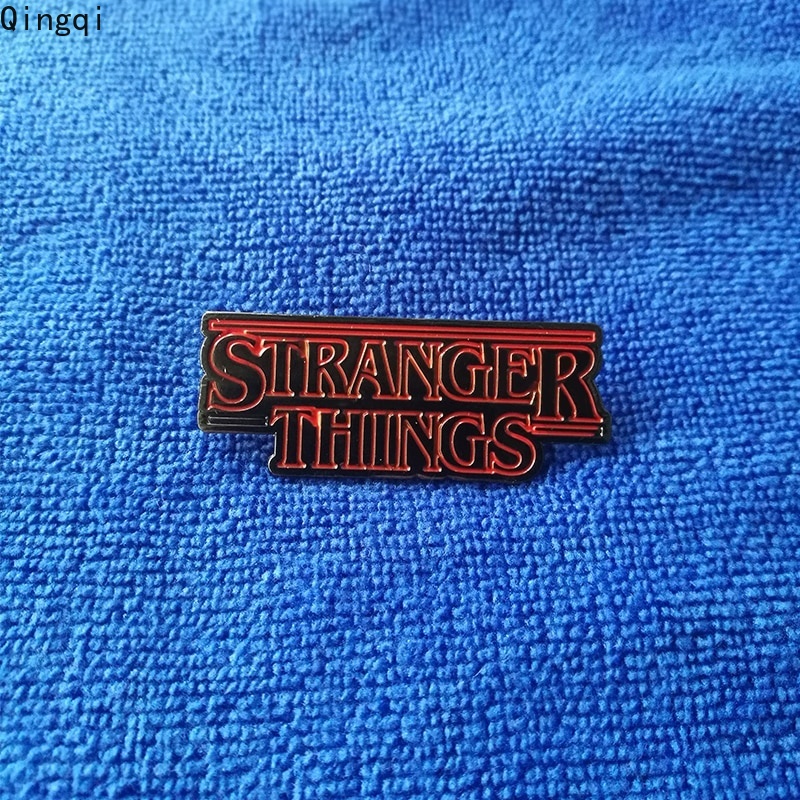 Pin Bros Enamel Desain Stranger Things Untuk Aksesoris Kerah