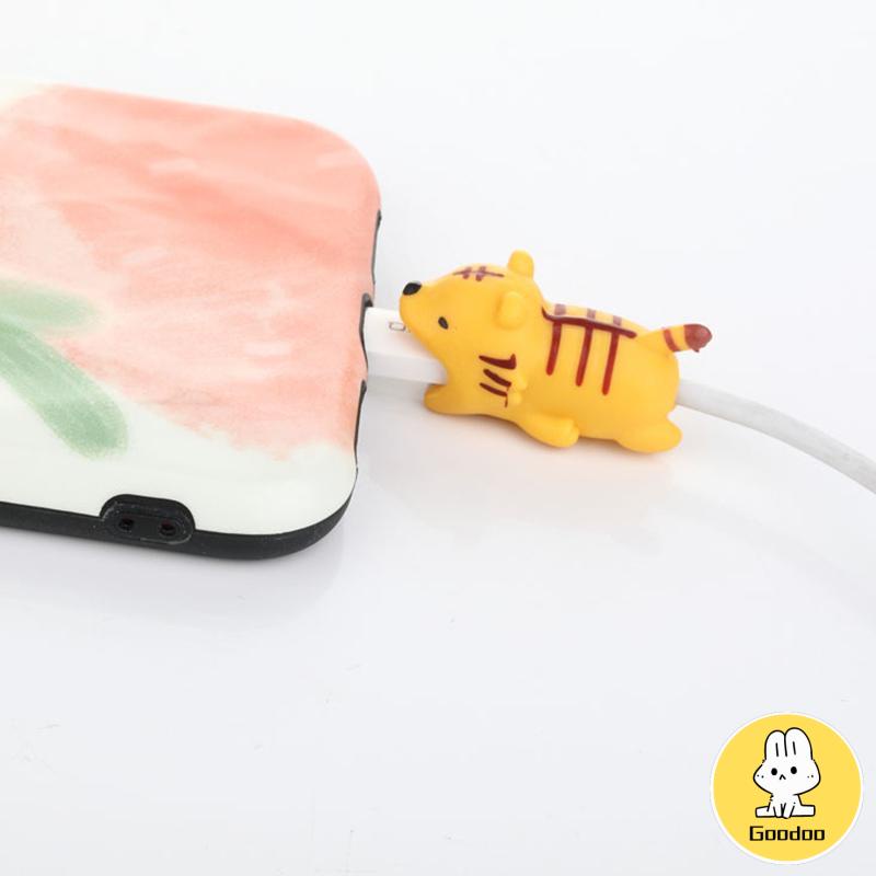 Cover Pelindung Kabel Data / Charger Usb Bentuk Kartun Hewan Bahan Silikon -Doo