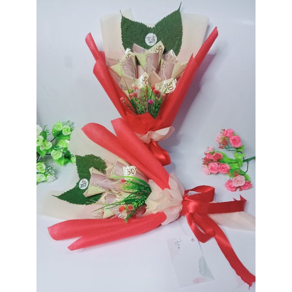 Buket Uang asli lembar 5rb bisa untuk  mahar  pernikahan kado wisuda ulangtahu