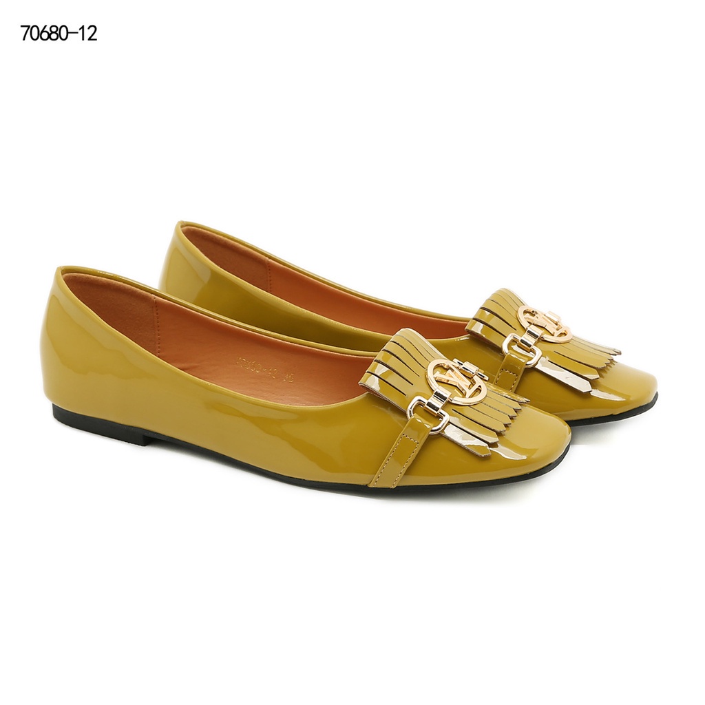 PR SHOES Chain Logo Patent Leather Flat Shoes  #70680-12