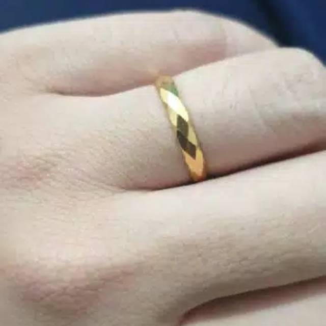 Emas kadar 875%.0.5 gram.