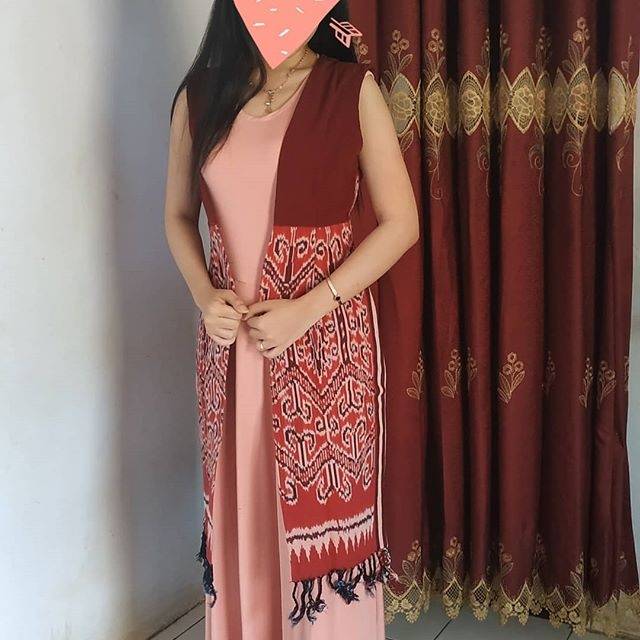 Outer tenun ikat etnic