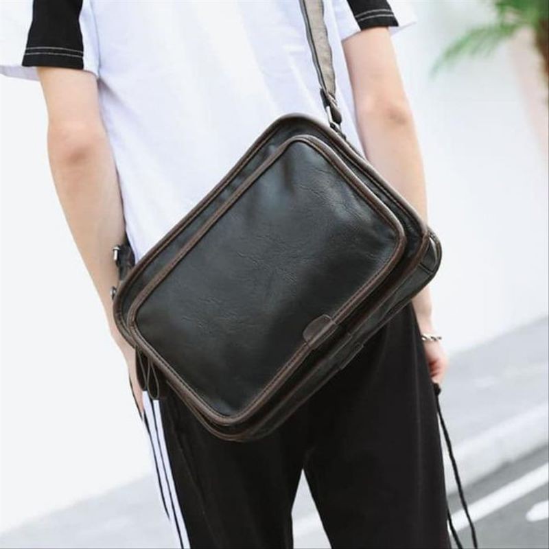 Tas Selempang Kulit Pria - Tas Kuliah Kulit Pria (VOLCOM)