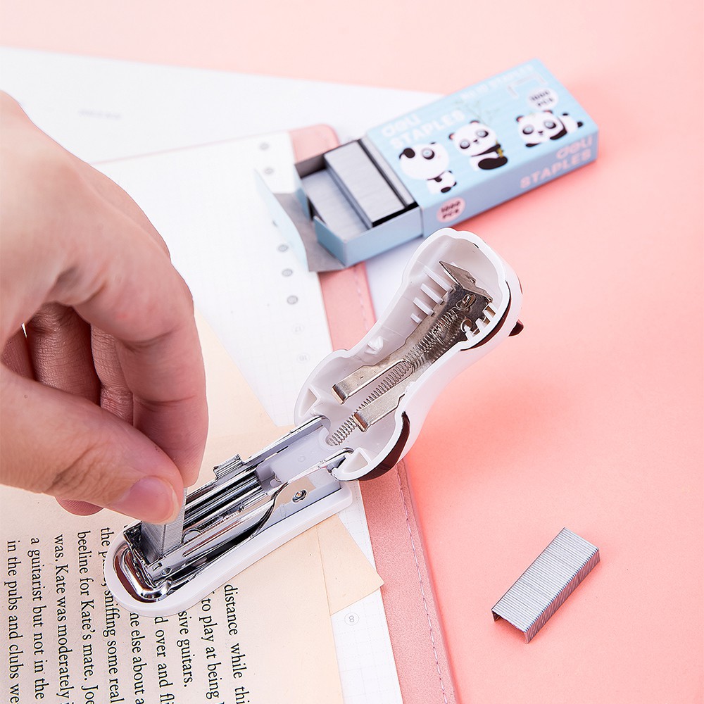 

Deli Staples Sekolah Mini Perlengkapan kantor stapler hemat tenaga kerja siswa