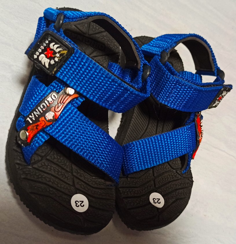  Sandal  Murah Sandal  Gunung Anak Casual Merah Harga 