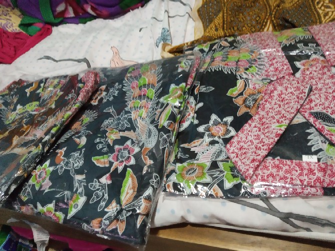 Batik Couple Keluarga Sania Ruffle Ori Ndoro Jowi Dnt Motif Phonik