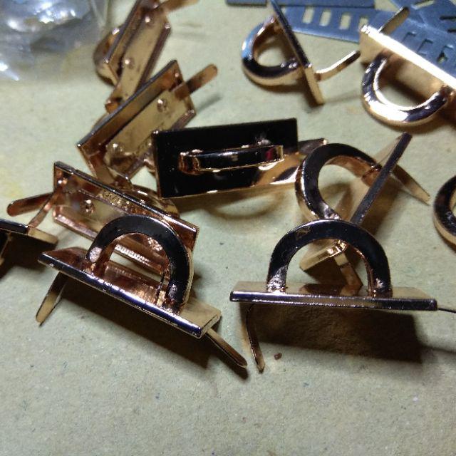 Gawang Gold Mas Muda