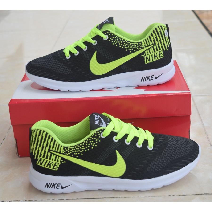 Sepatu Nike Pria Olahraga Flyknit Hitam Hijau