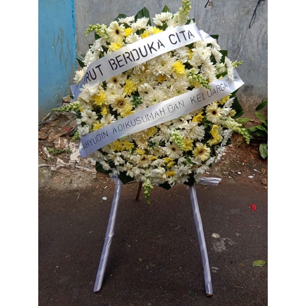 bunga standing fresh flower untuk duka cita/ucapan/wedding/wisuda