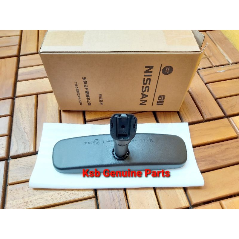 Kaca Spion Tengah Dalam Nissan Grand Livina Xtrail T31 JUKE