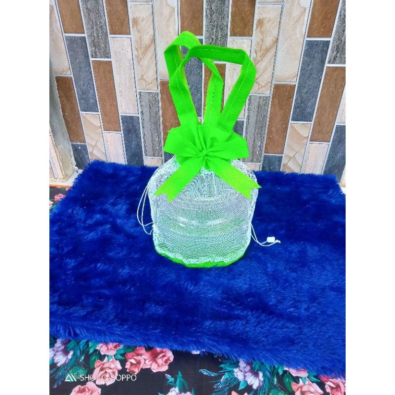 

Tas serut toples 2 susun diameter 500 gram harga 10 pcs