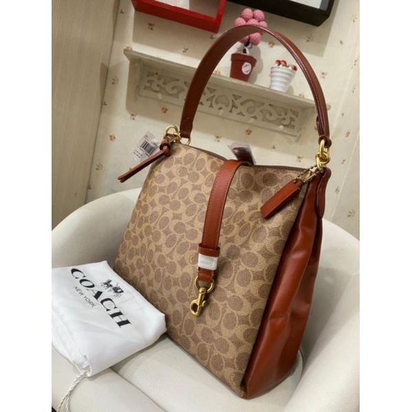 Coach 597 shay hobo signature tan rust nwt