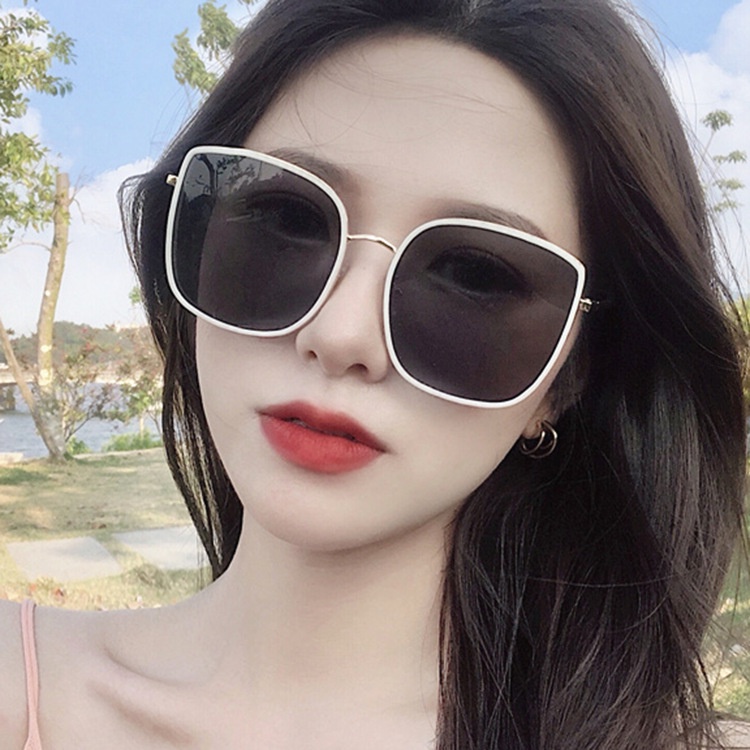 2021 new Korean fashion square big frame ins street metal sunglasses