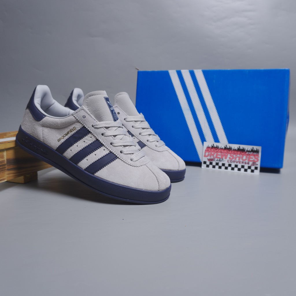 adidas broomfield grey blue