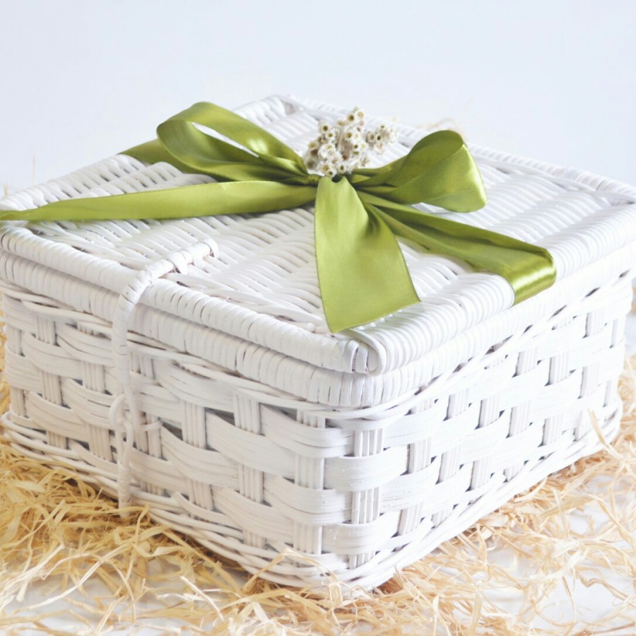 

Gift Box Square 30x30x20 White - Cokelat