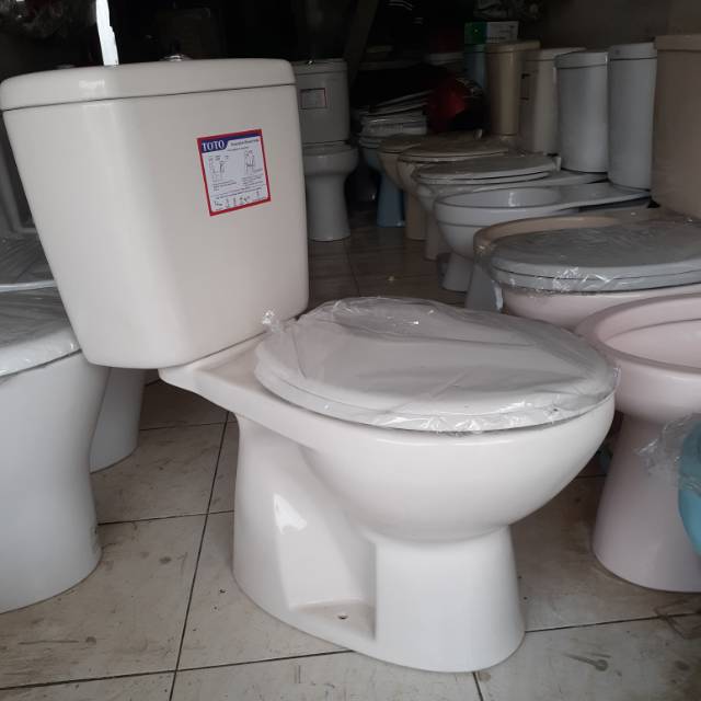 Closet duduk merek toto CW 660 j warna pastel ivori free ongkir jadetabek