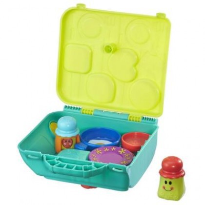 Save 60% Playskool Pretend and Go Kitchen HM0268