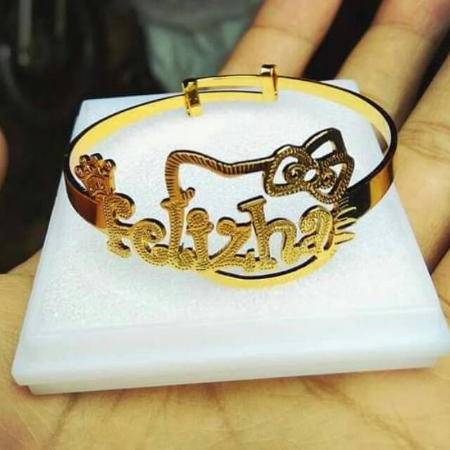 Gelang titanium / gelang tangan wanita / gelang nama / gelang wanita / gelang pria / gelang Hello Ki