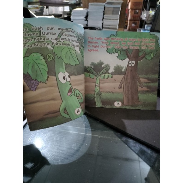 buku seri dongeng negri buah bilingual full colour (19x19cm)