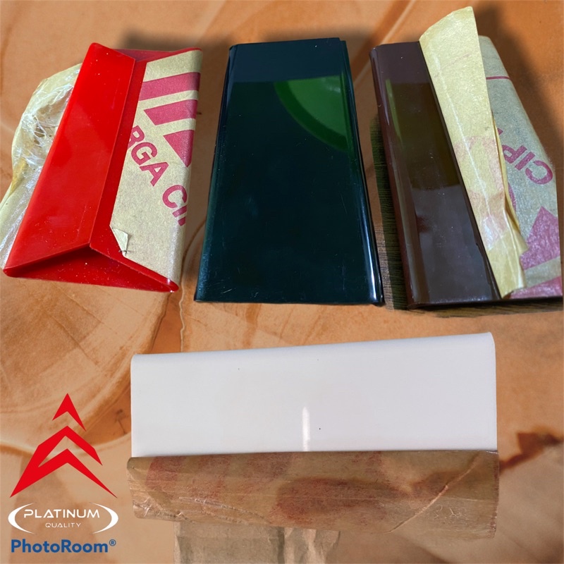 

acrylic pangkat platinum