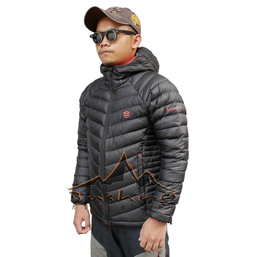 Jaket Gunung Begonia Goose Down Puffy Jacket 850 Fill Power - Jaket Outdoor Bulu Angsa Begonia