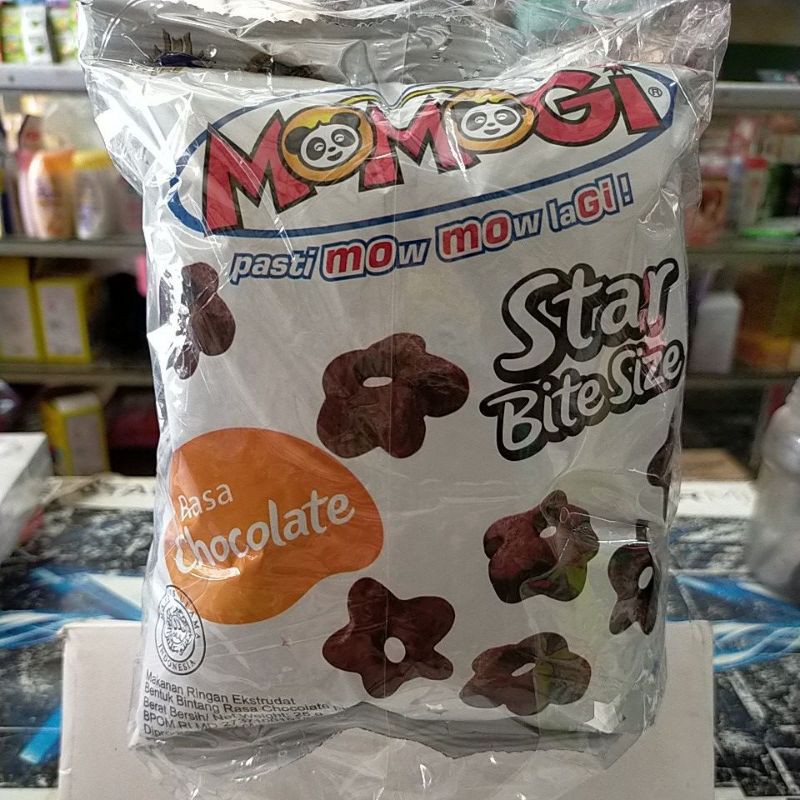 

SNACK Momogi star chocolate 25g x 5pcs