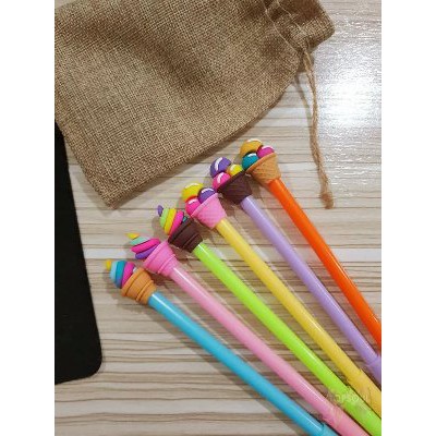 

Stok Ready Pulpen Ice Cream Gel Pen Es Krim Tumpuk souvenir unik pena lucu cute terlaris