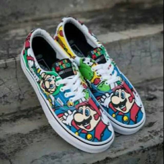 sepatu vans motif mario