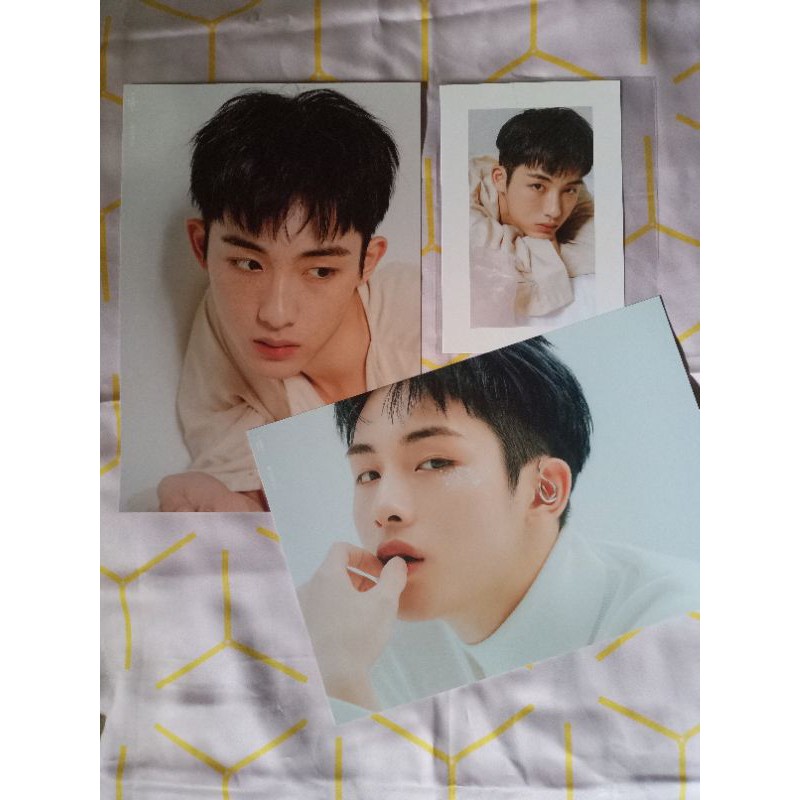 Season greeting WayV A4 poster + Postcard calendar winwin