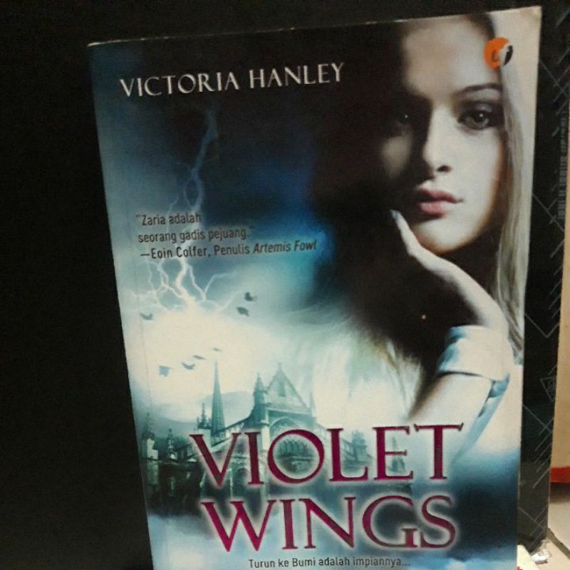 Download Novel Fantasi. Violet wings By Victoria Hanley