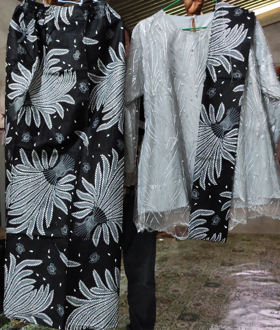 Maura Couple - Sania Ruffle Batik Couple Ori Ndoro Jowi Dnt Garansi Termurah Shopee - Batik Couple