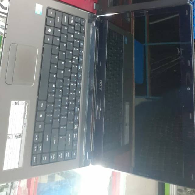Laptop Acer i3 Ram 4 HDD 500GB