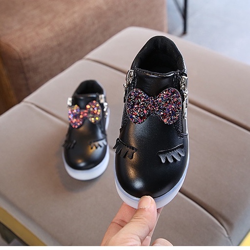 LED2-Sepatu Lampu Sneaker Anak Perempuan Mata Import
