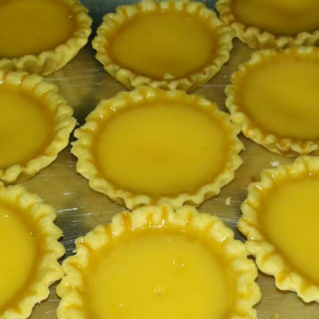 

Pie susu / egg tart homemade