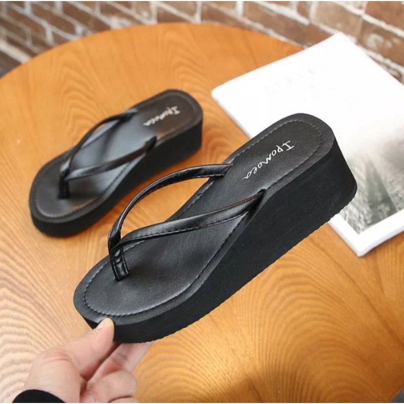 SANDAL WIDGES WANITA SIMPLE HELLEN