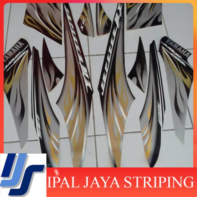 Striping StikerJupiter Mx 135 2009/2010 hitam