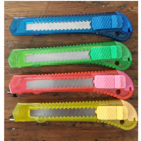 

CUTTER BESAR WARNA WARNI RENCENG MURAH