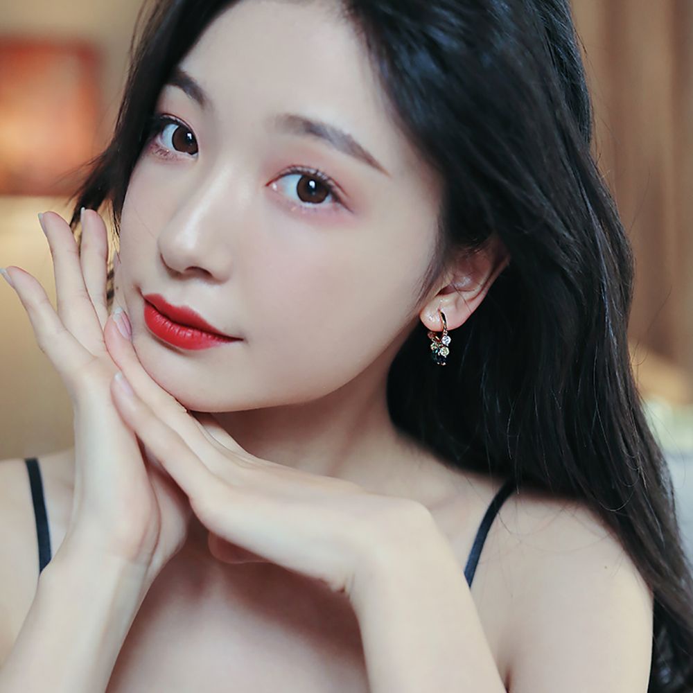 Anting Hoop Zircon Warna-Warni Bahan Tembaga Gaya Korea Untuk Wanita