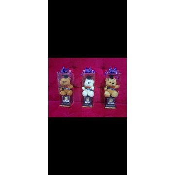 kotak mika boneka / kotak mika boneka piala