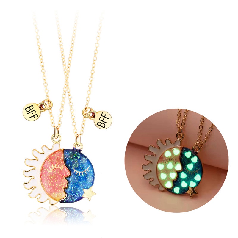 2pcs / Set Kalung Magnetik Desain Bulan Matahari Luminous Untuk Wanita