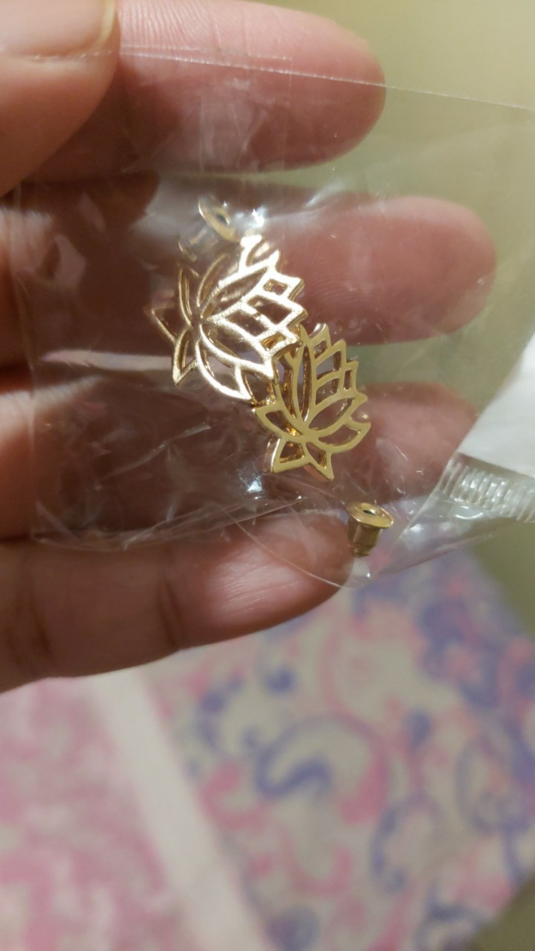 Anting Bunga Teratai Tanaman Bunga Perempuan Berongga Sederhana Dan Bergaya