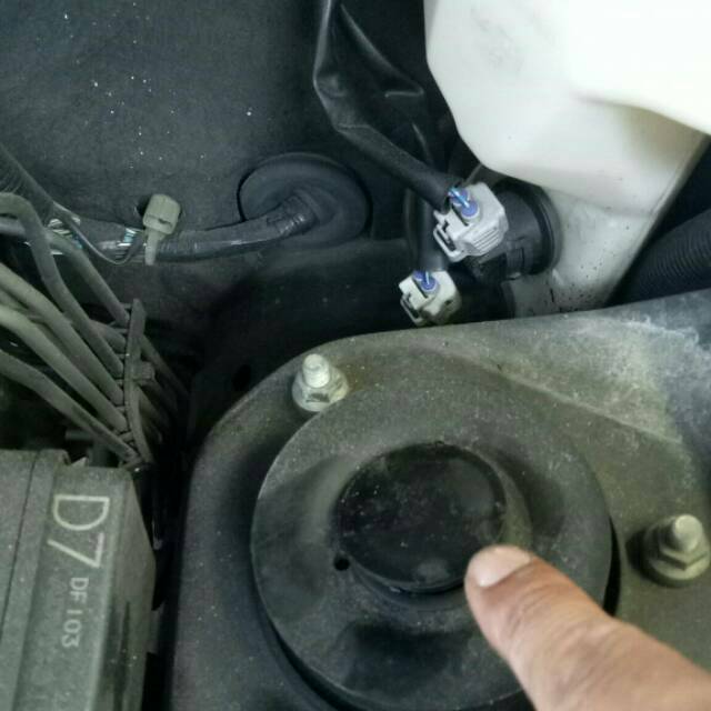 tutup baut shockbreaker avanza xenia rush terios